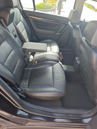 Opel Signum 2004