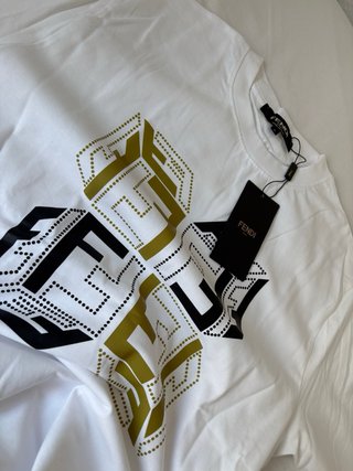 Camiseta Fendi Talla L Logo FF Dorado