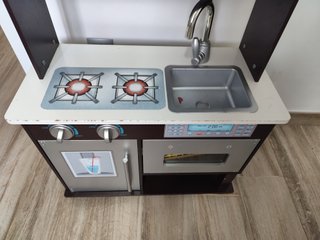 Cocinita de juguete madera con accesorios