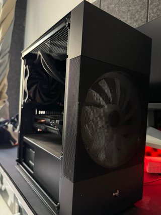 PC Gaming Ryzen 7 5700X + RTX 4060 8GB + 2TB SSD