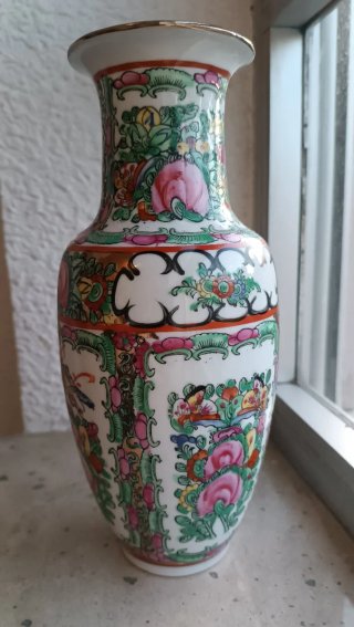 Jarrón Porcelana China Macao. Estilo Rose Medalion