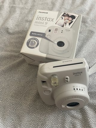 Fujifilm Instax Mini 9 Polaroid Bianca