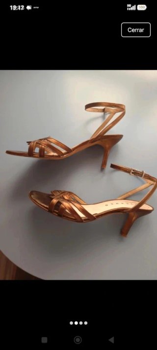 Sandalias Vincenzo Marrón/Dorado