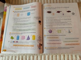 Matemáticas Trimestres 4º Primaria SM REVUELA