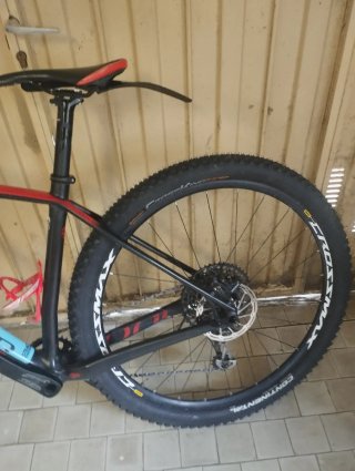 Bicicleta Mondraker Chrono Carbon R
