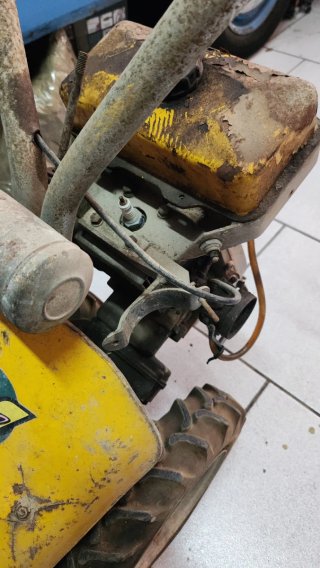 Motosegadora Volpino GA-180