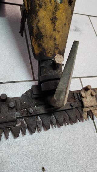 Motosegadora Volpino GA-180