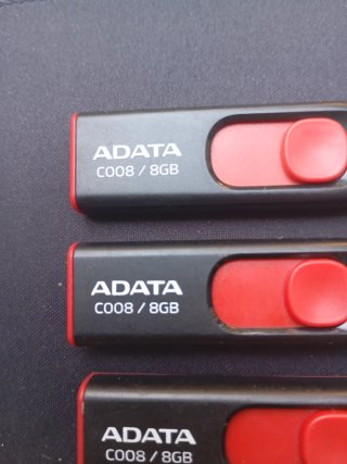 4 x Chiavette USB ADATA C008 8GB