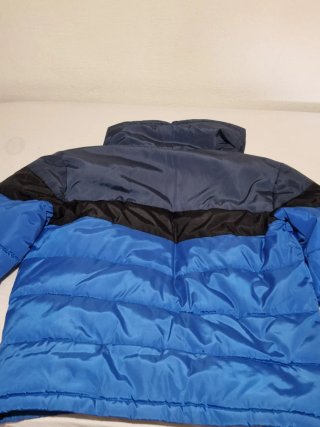 Cazadora Karl Kani azul y negra