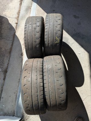 Kumho Slicks K51 15