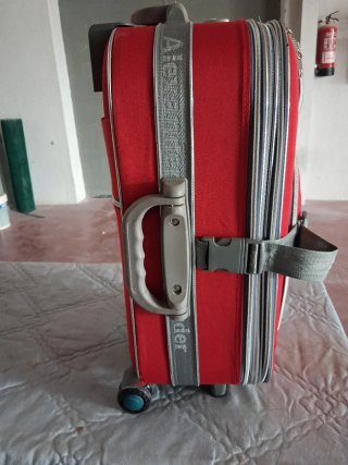 Maleta de viaje Alexander Roja