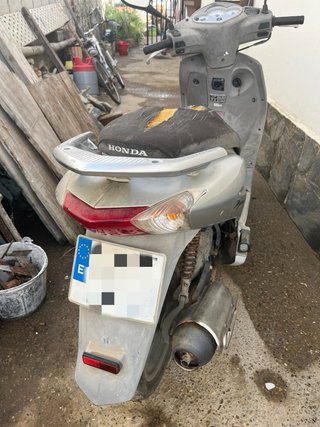 Honda Dylan 125cc plata, Acepto cambios por 49cc!!