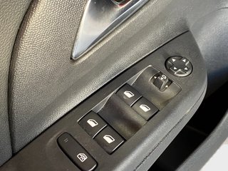 SIN ENTRADA! Opel Corsa 2023 AUTOMÁTICO 131C.V.