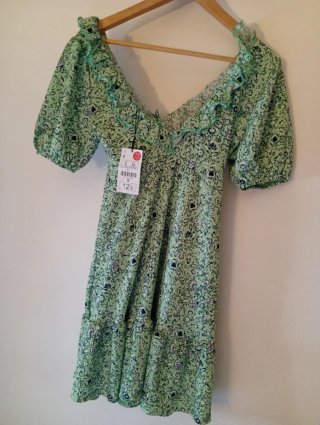 Vestido verde estampado floral