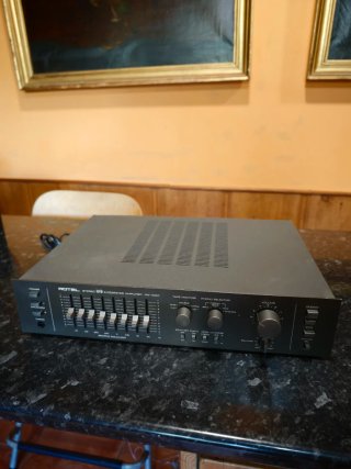 Amplificador Rotel RA 1000 Negro