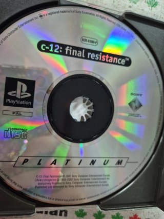C-12: Resistencia Final PlayStation