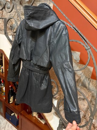 Giacca trench in vera pelle con cappuccio vintage