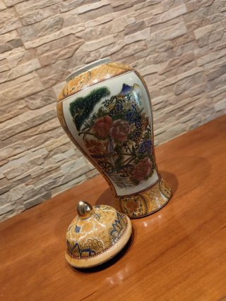 Tibor Oriental de Porcelana
