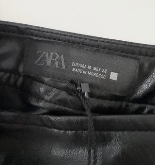 Falda Zara efecto piel negra NUEVA