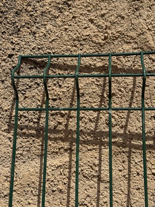 Reja metálica verde