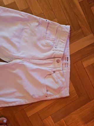 Pantalón vaquero blanco desgastado talla 40