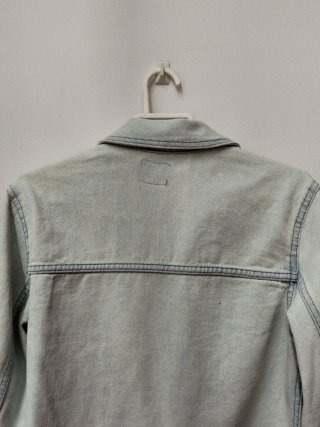 Cazadora vaquera croped Lefties Talla M