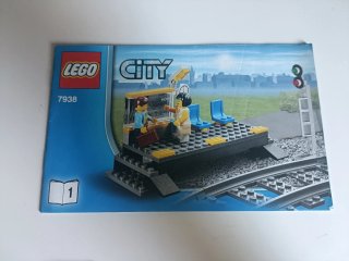 LEGO Tren 7938 y Estación 7937