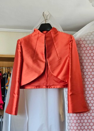 Conjunto vestido y chaqueta bolera