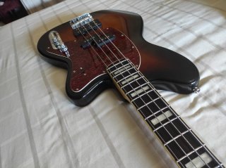 Bajo Ibanez TMB300
