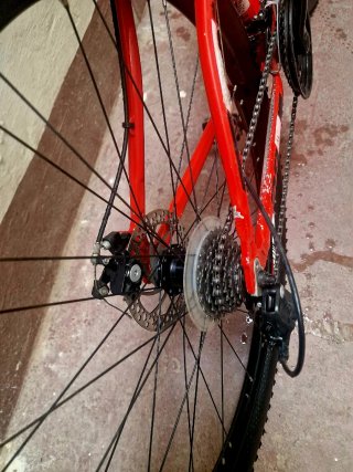 Bicicleta de Montaña Roja