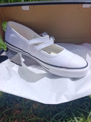 Converse Dainty Mary Jane Talla 37