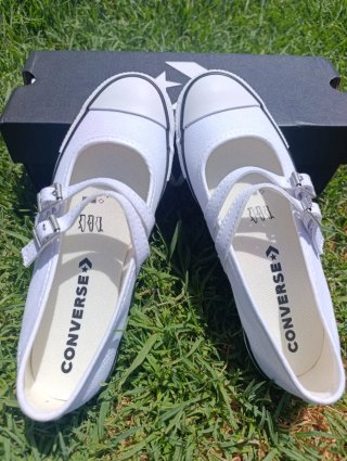 Converse Dainty Mary Jane Talla 37