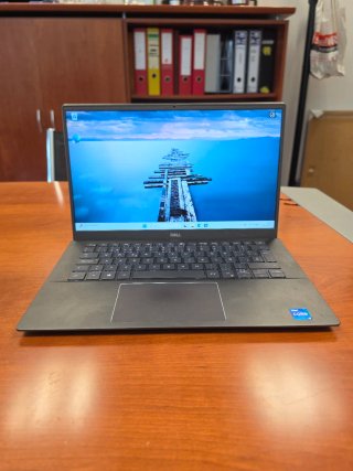 Portátil Dell Vostro 5402 i5 1135G7 8GB 256GB 14