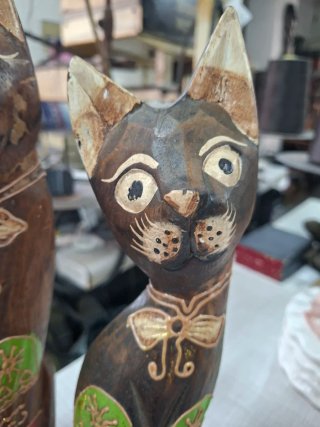 Coppia gatti in legno artigianale vintage