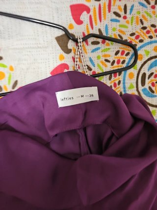 Vestido morado Lefties tirantes brillantes