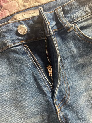 Shorts vaqueros desgastados Talla 36