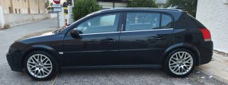 Opel Signum 2004