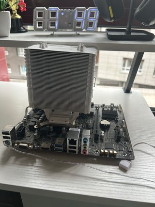 Pack Componentes PC: Placa Base y Disipador