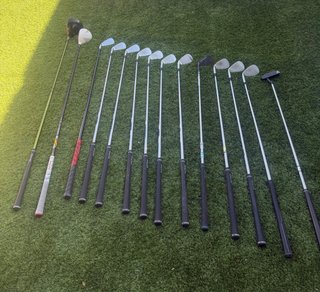 Juego 14 palos de golf Tiltleist / Taylormade