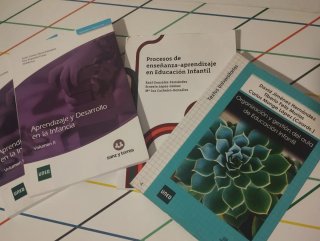 Lote libros UNED Educación Infantil.