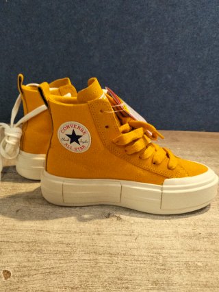 Zapatillas Converse Cruise amarillas unisex