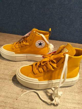 Zapatillas Converse Cruise amarillas unisex