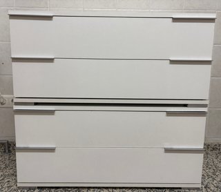 3 Muebles de baño blanco y plateado