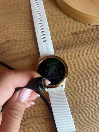 Reloj Garmin Vivoactive 3 Oro Blanco
