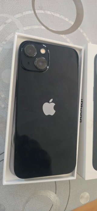 iPhone 13 128GB