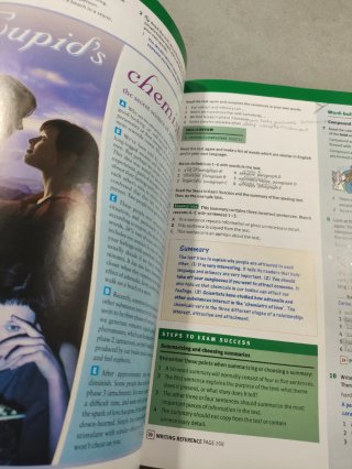 Steps to Success Student's book. 2 Bachillerato