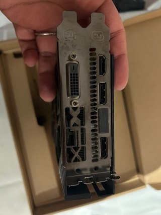 Tarjeta gráfica XFX AMD Radeon RX 580 GTS 8GB GDDR
