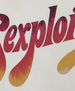 Camiseta Sexploitation logo retro 70s cine cult77