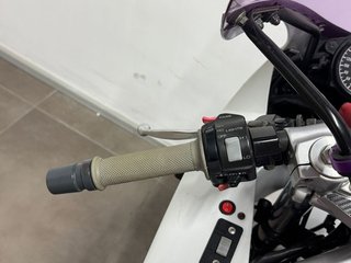 Yamaha FZR 600 R