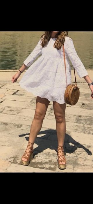 Vestido blanco Zara bordado